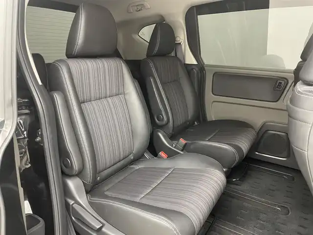 ホンダ フリード G ホンダセンシング 埼玉県 2018(平30)年 2.8万km プレミアムスパークルブラックパール 純正ナビ　バックカメラ　ビルトインＥＴＣ　ホンダセンシング　アダプティブクルーズコントロール　両側パワースライドドア　ハーフレザー　プッシュスタート　純正アルミホイール　オートライト　ＬＥＤライト