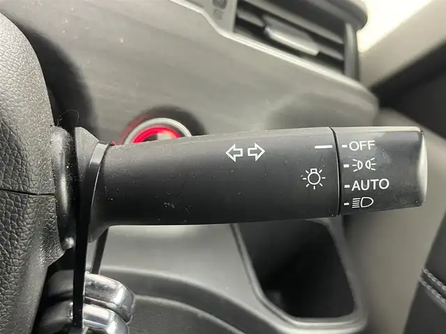 ホンダ フリード G ホンダセンシング 埼玉県 2018(平30)年 2.8万km プレミアムスパークルブラックパール 純正ナビ　バックカメラ　ビルトインＥＴＣ　ホンダセンシング　アダプティブクルーズコントロール　両側パワースライドドア　ハーフレザー　プッシュスタート　純正アルミホイール　オートライト　ＬＥＤライト