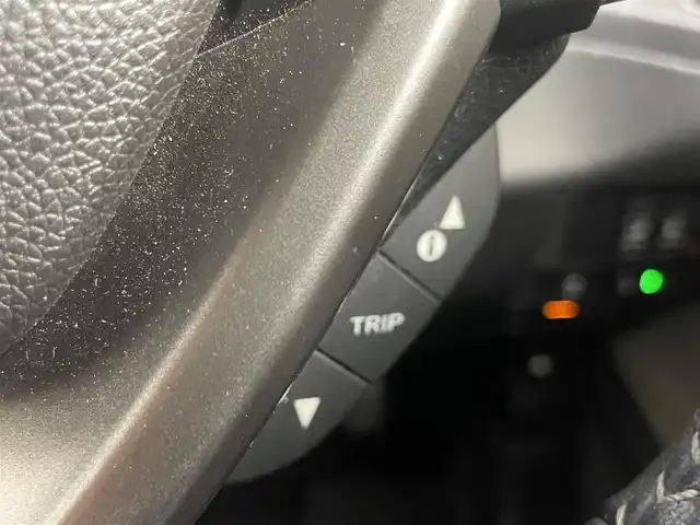 ホンダ フリード G ホンダセンシング 埼玉県 2018(平30)年 2.8万km プレミアムスパークルブラックパール 純正ナビ　バックカメラ　ビルトインＥＴＣ　ホンダセンシング　アダプティブクルーズコントロール　両側パワースライドドア　ハーフレザー　プッシュスタート　純正アルミホイール　オートライト　ＬＥＤライト