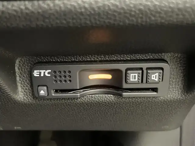 ホンダ フリード G ホンダセンシング 埼玉県 2018(平30)年 2.8万km プレミアムスパークルブラックパール 純正ナビ　バックカメラ　ビルトインＥＴＣ　ホンダセンシング　アダプティブクルーズコントロール　両側パワースライドドア　ハーフレザー　プッシュスタート　純正アルミホイール　オートライト　ＬＥＤライト