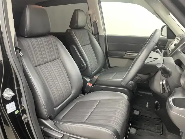 ホンダ フリード G ホンダセンシング 埼玉県 2018(平30)年 2.8万km プレミアムスパークルブラックパール 純正ナビ　バックカメラ　ビルトインＥＴＣ　ホンダセンシング　アダプティブクルーズコントロール　両側パワースライドドア　ハーフレザー　プッシュスタート　純正アルミホイール　オートライト　ＬＥＤライト