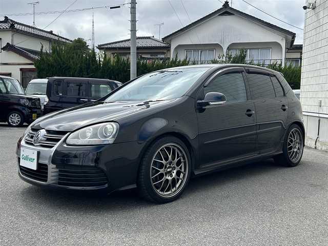 フォルクスワーゲン ゴルフ R32 山形県 2006(平18)年 11万km 黒 禁煙車/4WD/社外メモリーナビ/・TV/AM/FM/DVD/盗難防止装置/キセノンヘッドライト/レザーシート/レカロシート（D/N席）/レーダー探知機/リモコンキー/パドルシフト/電動格納ミラー/AAC/フロアマット/ドアバイザー/ETC/保証書/取扱説明書