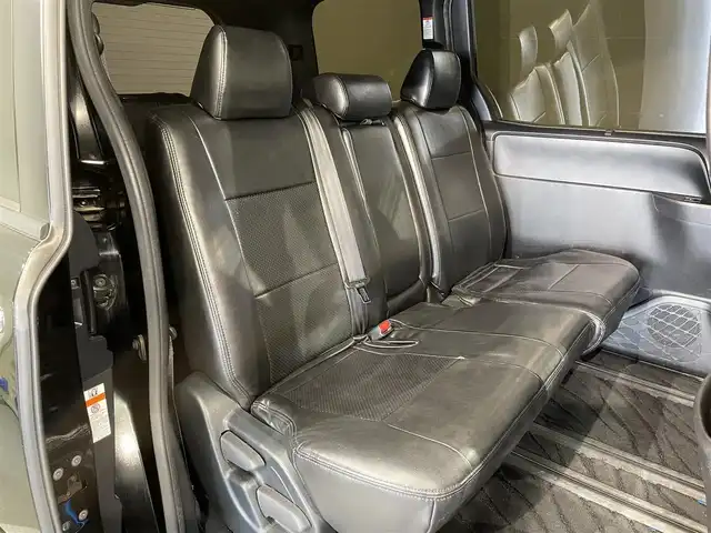 トヨタ ヴォクシー ZS 煌Ⅱ 愛知県 2019(令1)年 5.6万km ブラック アルパインＢＩＧＸ１１インチナビ/モデリスタエアロ/両側パワースライドドア/衝突軽減ブレーキ/車線逸脱警報/クリアランスソナー/先行車発進告知/オートハイビーム/クルーズコントロール/バックカメラ/ビルトインＥＴＣ/USB＆HDMI入力端子/ＬＥＤヘッドライト/アイドリングストップ/シートカバー/エムズスピードフロアマット/純正16インチアルミホイール