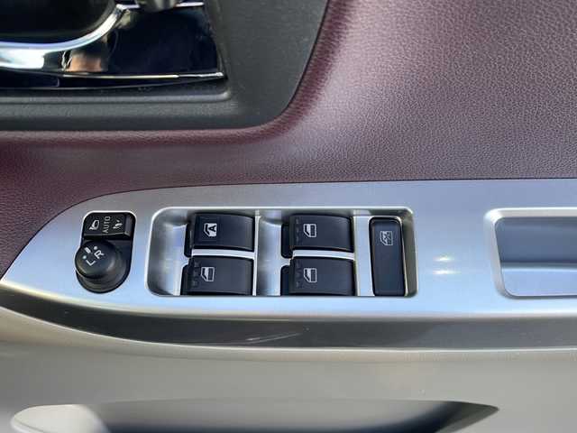 ダイハツ キャスト スタイル G VS SAⅢ 三重県 2019(令1)年 4.3万km プラムブラウンクリスタルマイカ 禁煙/純正ナビ/全周囲カメラ/前方ドライブレコーダー/スペアキー/レーンキープアシスト/前席ヒートシーター/ETC/LEDオートライト/オートマチックハイビーム/ステアリングスイッチ/ACC/電動格納ミラー