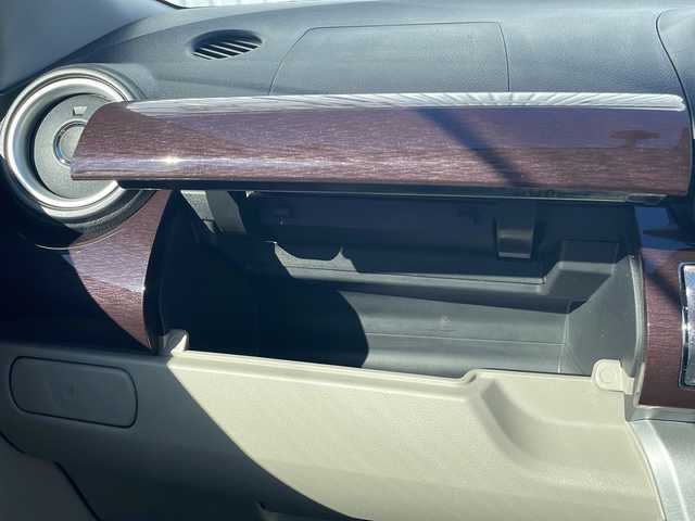 ダイハツ キャスト スタイル G VS SAⅢ 三重県 2019(令1)年 4.3万km プラムブラウンクリスタルマイカ 禁煙/純正ナビ/全周囲カメラ/前方ドライブレコーダー/スペアキー/レーンキープアシスト/前席ヒートシーター/ETC/LEDオートライト/オートマチックハイビーム/ステアリングスイッチ/ACC/電動格納ミラー