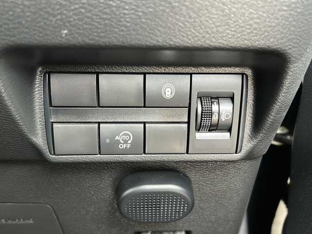 日産 デイズ ハイウェイスターX 静岡県 2020(令2)年 2.8万km ブラック 純正ナビ/・SD/・FM/AM/・フルセグTV/・Bluetooth/・CD/DVD/・MUSIC STOCKER/主要装備/・アラウンドビューモニター/・エマージェンシーブレーキ/・ドライブレコーダー/・サイドカーテンエアバッグ/・ＬＥＤヘッドライト/・クリアランスソナー/・アイドリングストップ/・ステアリングリモコン/・車線逸脱警報/・オートライト/・14インチアルミ