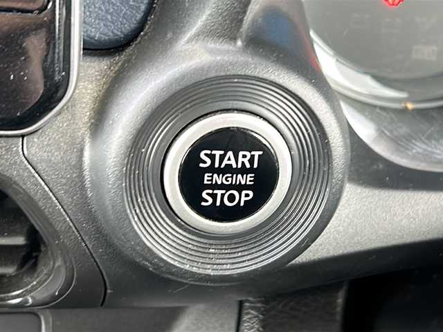 日産 デイズ ハイウェイスターX 静岡県 2020(令2)年 2.8万km ブラック 純正ナビ/・SD/・FM/AM/・フルセグTV/・Bluetooth/・CD/DVD/・MUSIC STOCKER/主要装備/・アラウンドビューモニター/・エマージェンシーブレーキ/・ドライブレコーダー/・サイドカーテンエアバッグ/・ＬＥＤヘッドライト/・クリアランスソナー/・アイドリングストップ/・ステアリングリモコン/・車線逸脱警報/・オートライト/・14インチアルミ