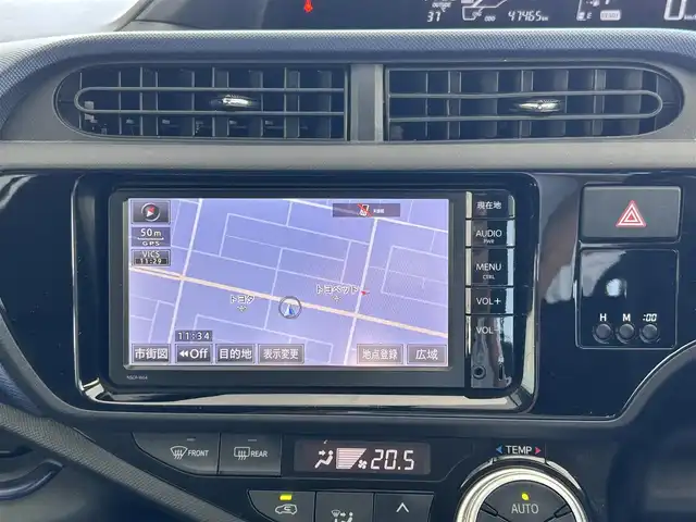 トヨタ アクア S 愛知県 2015(平27)年 4.8万km クールソーダメタリック /純正メモリナビ//AM/FM/SD/ワンセグ/BT/AUX/CD//バックカメラ//オートヘッドライト//ヘッドライトレベライザー//電格ミラー//プッシュスタート//スマートキー//スペアキー//ステアリングスイッチ//純正フロアマット//ドアバイザー//EV MODE//ECO MODE//保証書//取扱説明書