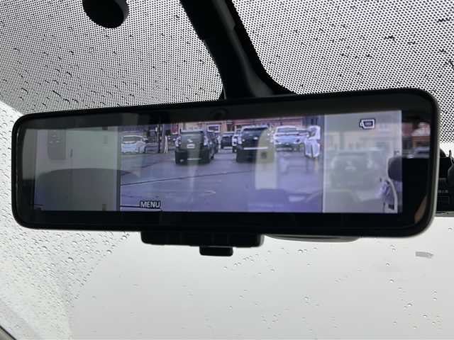 日産 セレナ e－パワー ハイウェイスター V 宮城県 2018(平30)年 5.4万km ブリリアントホワイトパール 禁煙車/プロパイロット/エマージェンシーブレーキ/車線逸脱警報/インテリジェントパーキングアシスト/アラウンドビューモニター/インテリジェントルームミラー/純正9型ナビ（地図無）/・BT.CD.DVD.AUX.SD/フルセグＴＶ/純正ドライブレコーダー（前）/ビルトインＥＴＣ/前席シートヒーター/ステアリングヒーター/革巻ステアリング/ステアリングスイッチ/プッシュスタート/スマートキー/横滑り防止機能/アイドリングストップ/電動パーキングブレーキ/純正フロアマット/純正ドアバイザー/純正15インチアルミホイール/ＬＥＤヘッドライト/フォグランプ/ロールサンシェード/シートバックテーブル