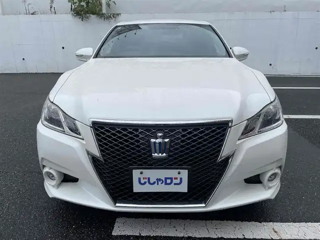 トヨタ クラウン ハイブリッド アスリート 千葉県 2013(平25)年 13.7万km ホワイトパールクリスタルシャイン (株)IDOMが運営する【じしゃロン八千代店】の自社ローン対象車両になります。こちらは現金またはオートローンご利用時の価格です。自社ローンご希望の方は別途その旨お申付け下さい/純正ナビ/バックカメラ/ETC/クルーズコントロール