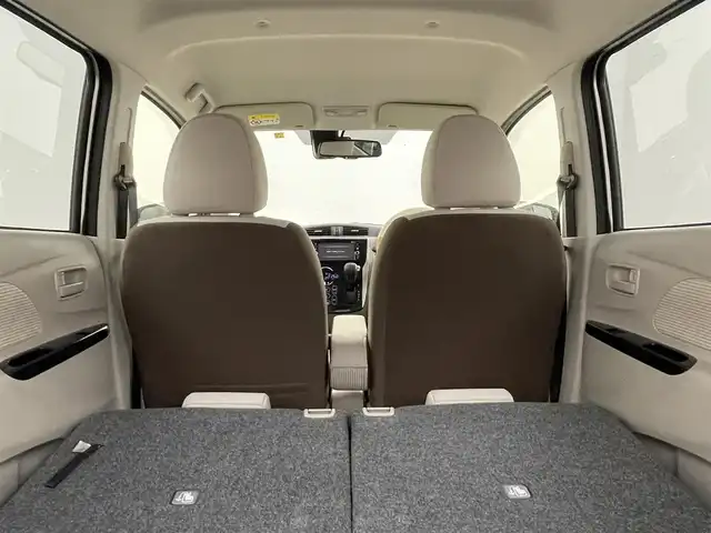日産 デイズ X 埼玉県 2018(平30)年 1.6万km スターリングシルバーM 純正ナビ　アラウンドビューモニター　衝突被害軽減ブレーキ　ヒルスタートアシスト　純正フロアマット　アイドリングストップ　オートエアコン　コーナーセンサー　プッシュスタート　スマートキー　地デジフルセグ