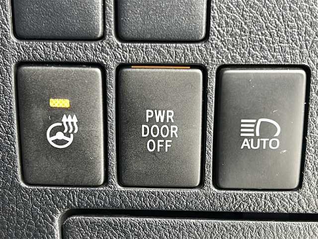 トヨタ ヴェルファイア Z Gエディション 宮城県 2018(平30)年 6.9万km ホワイトパールクリスタルシャイン 禁煙車/ツインムーンルーフ/純正フリップダウンモニター/両側パワースライドドア/レザーシート/トヨタセーフティセンス/・プリクラッシュセーフティ/・レーントレーシングアシスト/・レーダークルーズコントロール/・オートハイビーム/・ロードサインアシスト/純正10型ナビ/・CD・DVD・BT・SD・HDMI/フルセグTV/バックカメラ/前席パワーシート/前席シートヒーター/前席エアーシート/D席シートメモリー/革巻きステアリング/ステアリングスイッチ/パワーバックドア/電動パーキングブレーキ/AUTOHOLD/純正ドライブレコーダー（フロント）/LEDヘッドライト/LEDフォグライト/純正フロアマット/純正ドアバイザー/純正18インチアルミホイール/プッシュスタート/スマートキー×2/横滑り防止装置/ビルドインETC2.0/ロールサンシェード