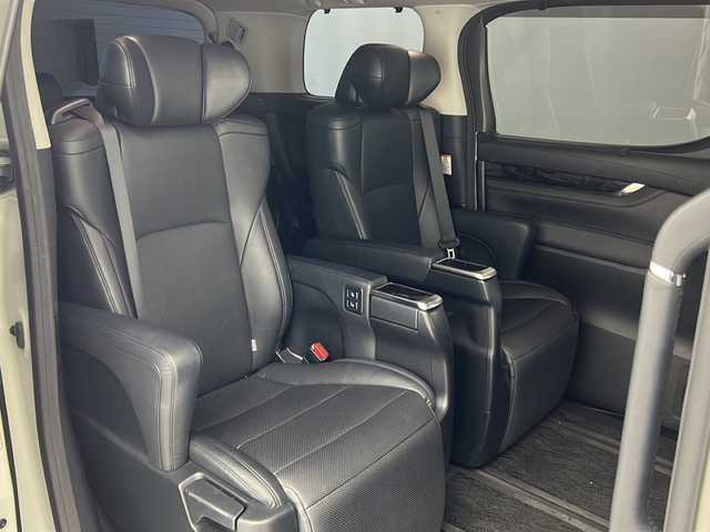 トヨタ ヴェルファイア Z Gエディション 宮城県 2018(平30)年 6.9万km ホワイトパールクリスタルシャイン 禁煙車/ツインムーンルーフ/純正フリップダウンモニター/両側パワースライドドア/レザーシート/トヨタセーフティセンス/・プリクラッシュセーフティ/・レーントレーシングアシスト/・レーダークルーズコントロール/・オートハイビーム/・ロードサインアシスト/純正10型ナビ/・CD・DVD・BT・SD・HDMI/フルセグTV/バックカメラ/前席パワーシート/前席シートヒーター/前席エアーシート/D席シートメモリー/革巻きステアリング/ステアリングスイッチ/パワーバックドア/電動パーキングブレーキ/AUTOHOLD/純正ドライブレコーダー（フロント）/LEDヘッドライト/LEDフォグライト/純正フロアマット/純正ドアバイザー/純正18インチアルミホイール/プッシュスタート/スマートキー×2/横滑り防止装置/ビルドインETC2.0/ロールサンシェード