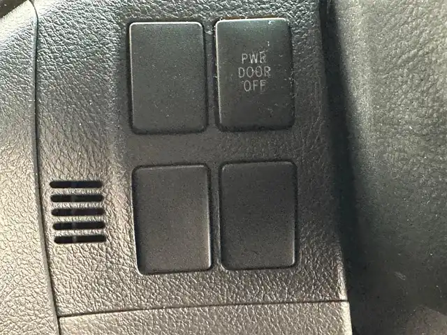 トヨタ ヴェルファイア 2．4Z ゴールデンアイズⅡ 兵庫県 2014(平26)年 7万km ホワイトパールクリスタルシャイン 純正SDナビ(CD/DVD/SD/Bluetooth/フルセグ)/純正フリップダウンモニター/バックカメラ/コーナーセンサー/両側パワースライドドア/パワーバックドア/クルーズコントロール/ハーフレザーシート/オットマン/純正18インチアルミホイール/純正フロアマット/ビルトインETC/HIDヘッドライト/ドライブレコーダー/オートライト