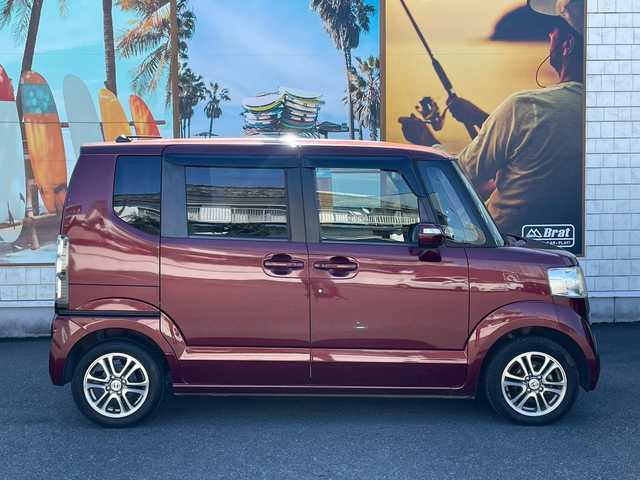 ホンダ Ｎ ＢＯＸ SSパッケージ 宮崎県 2014(平26)年 2.8万km プレミアムディープロッソパール 純正ナビ/CD/ＤＶＤ/Ｂｌｕｅｔｏｏｔｈ/ワンセグＴＶ/ＥＴＣ　/バックカメラ　/両側パワースライドドア　/シティブレーキアクティブ　/純正フロアマット/ドアバイザー