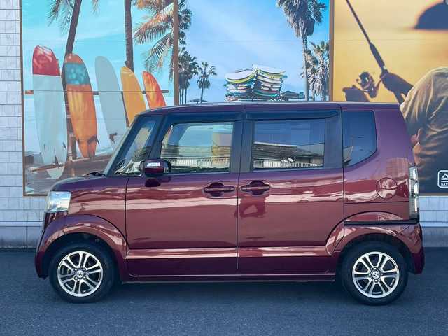 ホンダ Ｎ ＢＯＸ SSパッケージ 宮崎県 2014(平26)年 2.8万km プレミアムディープロッソパール 純正ナビ/CD/ＤＶＤ/Ｂｌｕｅｔｏｏｔｈ/ワンセグＴＶ/ＥＴＣ　/バックカメラ　/両側パワースライドドア　/シティブレーキアクティブ　/純正フロアマット/ドアバイザー