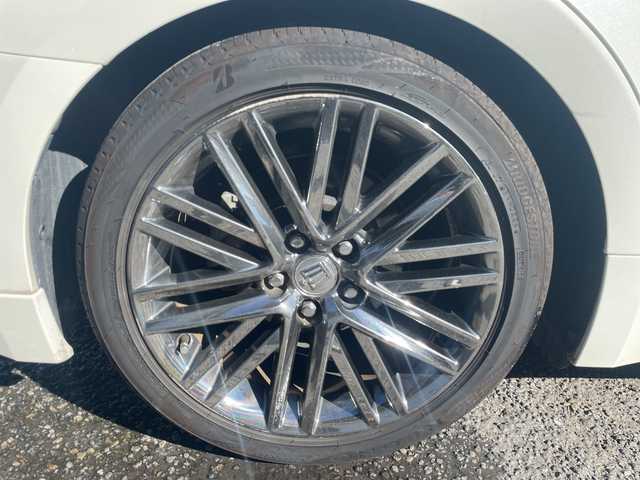 トヨタ クラウン ハイブリッド アスリートG 神奈川県 2016(平28)年 14.3万km ホワイトパールクリスタルシャイン 純正ナビ/LEDライト/クルーズコントロール（追従有）/フルセグTV/ETC/Bluetooth/サンルーフ/ステアリングリモコン/全部ドラレコ/シートメモリー機能/オートライト/ハイビーム/パワーシート（D/N席）/電動ステアリング調整/CD/DVD(Blu-ray再生可）/純正フロアマット/バイザー/バックカメラ/エアコンスイング機能/プッシュスタート/スマートキー