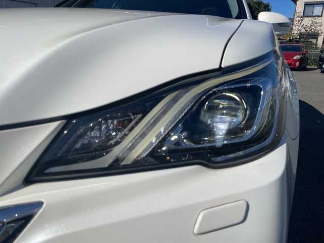 トヨタ クラウン ハイブリッド アスリートG 神奈川県 2016(平28)年 14.3万km ホワイトパールクリスタルシャイン 純正ナビ/LEDライト/クルーズコントロール（追従有）/フルセグTV/ETC/Bluetooth/サンルーフ/ステアリングリモコン/全部ドラレコ/シートメモリー機能/オートライト/ハイビーム/パワーシート（D/N席）/電動ステアリング調整/CD/DVD(Blu-ray再生可）/純正フロアマット/バイザー/バックカメラ/エアコンスイング機能/プッシュスタート/スマートキー