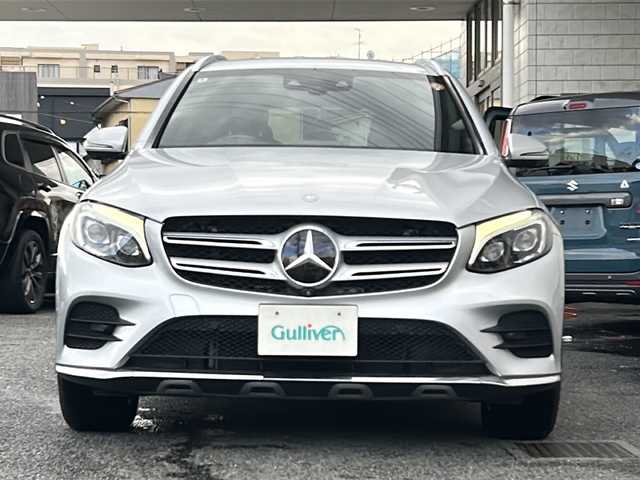 メルセデス・ベンツ ＧＬＣ２５０ 4マチック スポーツ 神奈川県 2016(平28)年 5.7万km イリジウムシルバー 純正ナビ(CD/DVD/USB/BT/フルセグTV)/全方位カメラ/レーダークルーズコントロール/パドルシフト/衝突被害軽減ブレーキ/レーンキープアシスト/横滑り防止装置/ステアリングアシスト/ブラインドスポットモニター/クリアランスソナー/ハーフレザーシート/D/N席パワーシート/D/N席シートヒーター/パワーバックドア/ルーフレール/純正フロアマット/スペアキー×1/保証書/取扱説明書