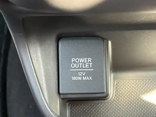 ホンダ フリード G 奈良県 2017(平29)年 2.8万km クリスタルブラックパール 純正ナビ　[VXM-174CSi]/バックカメラ　/地デジ　/Ｃパッケージ　/ビルトインＥＴＣ　/両側パワースライドドア　/純正１５インチＡＷ　/プッシュスタート　/ドアバイザー　/アイドリングストップ /コンフォートビューパッケージ