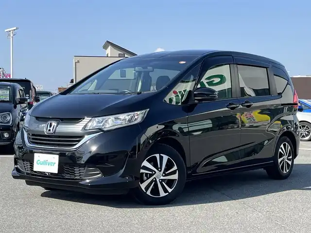 ホンダ フリード G 奈良県 2017(平29)年 2.8万km クリスタルブラックパール 純正ナビ　[VXM-174CSi]/バックカメラ　/地デジ　/Ｃパッケージ　/ビルトインＥＴＣ　/両側パワースライドドア　/純正１５インチＡＷ　/プッシュスタート　/ドアバイザー　/アイドリングストップ /コンフォートビューパッケージ