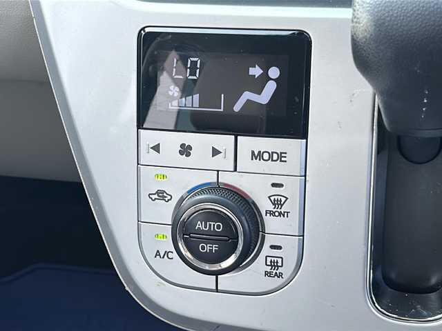 ダイハツ キャスト スタイル G SAⅢ 岐阜県 2018(平30)年 3.6万km ブラックマイカメタリック 登録時走行距離：35633km/スマートアシストIII/純正オーディオ/CD/コーナーセンサー/レーンキープアシスト/LEDヘッドライト/フォグライト/オートライト/オートマチックハイビーム/プッシュスタート/スマートキー/純正１５インチアルミホイール