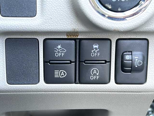 ダイハツ キャスト スタイル G SAⅢ 岐阜県 2018(平30)年 3.6万km ブラックマイカメタリック 登録時走行距離：35633km/スマートアシストIII/純正オーディオ/CD/コーナーセンサー/レーンキープアシスト/LEDヘッドライト/フォグライト/オートライト/オートマチックハイビーム/プッシュスタート/スマートキー/純正１５インチアルミホイール