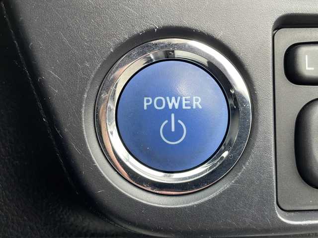 トヨタ カローラ アクシオ ハイブリッドG 岩手県 2015(平27)年 3.9万km ブルーM 純正SDナビ/AM/FM/CD/DVD/Bluetooth/フルセグTV/バックカメラ/ビルトインETC/前後ドライブレコーダー/衝突被害軽減ブレーキ/レーンキープアシスト/横滑り防止装置/シートヒーター/オートライト/オートハイビーム/LEDヘッドライト/スマートキー/プッシュスタート/電動格納ミラー/純正15インチAW/社外スタッドレス付タイヤ車載/純正フロアマット/ドアバイザー/nanoe/保証書/取扱説明書