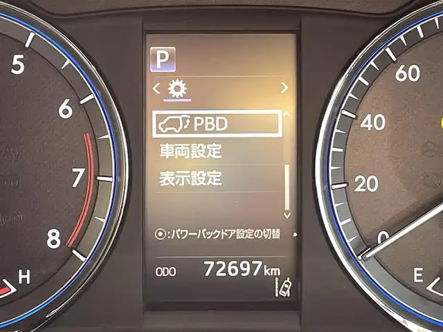 車両画像10