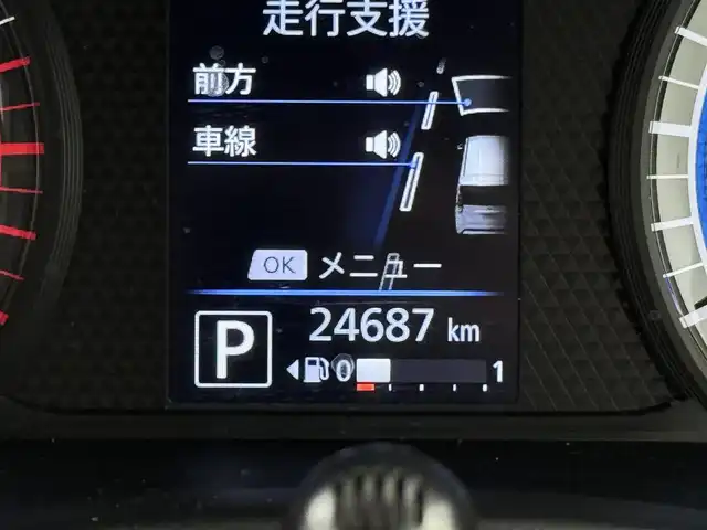 車両画像10