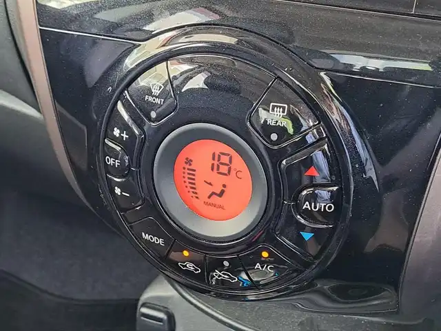 日産 ノート e－パワー メダリスト 大阪府 2018(平30)年 3.8万km スーパーブラック /禁煙ワンオーナー//衝突軽減ブレーキ//レーンキープアシスト//追従クルーズコントロール//純正SDナビ【MM318D-W】/・フルTV/DVD/Bluetooth/SD/AUX//バックカメラ・全方位カメラ//ナビ連動ドラレコ【DJ4-D】//デジタルインナーミラー//ETC//コーナーセンサー//ハーフレザーシート//プッシュスタート//スマートキー//純正１５AW