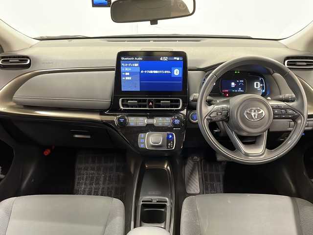 トヨタ アクア Z 道央・札幌 2022(令4)年 2.8万km アーバンカーキ /4WD//純正ナビ/（Bluetooth/ラジオ）//寒冷地仕様//衝突被害軽減システム//ETC//クルーズコントロール//社外ドライブレコーダー（前方、後方）//純正エンジンスターター//ステアリングスイッチ//社外AW冬タイヤ積込み//オートライト//オートハイビーム//フォグライト//オートエアコン//AC100V//電動格納ミラー