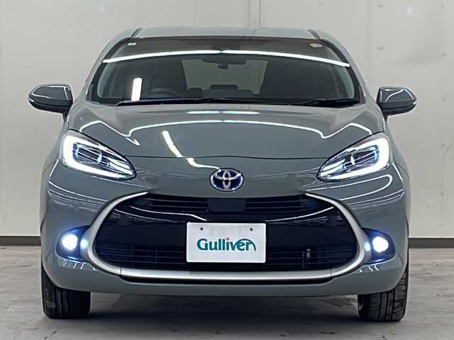 トヨタ アクア Z 道央・札幌 2022(令4)年 2.8万km アーバンカーキ /4WD//純正ナビ/（Bluetooth/ラジオ）//寒冷地仕様//衝突被害軽減システム//ETC//クルーズコントロール//社外ドライブレコーダー（前方、後方）//純正エンジンスターター//ステアリングスイッチ//社外AW冬タイヤ積込み//オートライト//オートハイビーム//フォグライト//オートエアコン//AC100V//電動格納ミラー