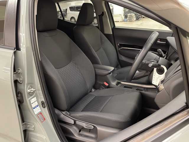 トヨタ アクア Z 道央・札幌 2022(令4)年 2.8万km アーバンカーキ /4WD//純正ナビ/（Bluetooth/ラジオ）//寒冷地仕様//衝突被害軽減システム//ETC//クルーズコントロール//社外ドライブレコーダー（前方、後方）//純正エンジンスターター//ステアリングスイッチ//社外AW冬タイヤ積込み//オートライト//オートハイビーム//フォグライト//オートエアコン//AC100V//電動格納ミラー