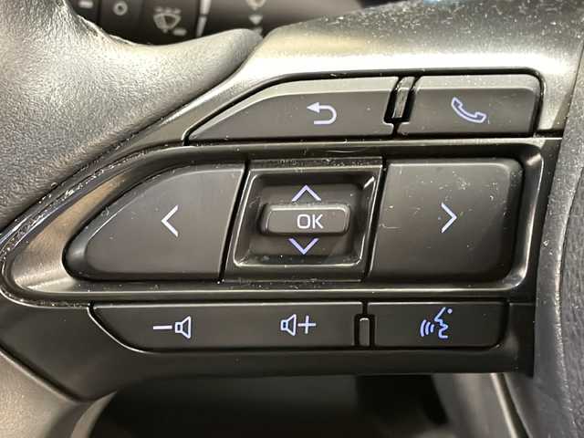 トヨタ アクア Z 道央・札幌 2022(令4)年 2.8万km アーバンカーキ /4WD//純正ナビ/（Bluetooth/ラジオ）//寒冷地仕様//衝突被害軽減システム//ETC//クルーズコントロール//社外ドライブレコーダー（前方、後方）//純正エンジンスターター//ステアリングスイッチ//社外AW冬タイヤ積込み//オートライト//オートハイビーム//フォグライト//オートエアコン//AC100V//電動格納ミラー