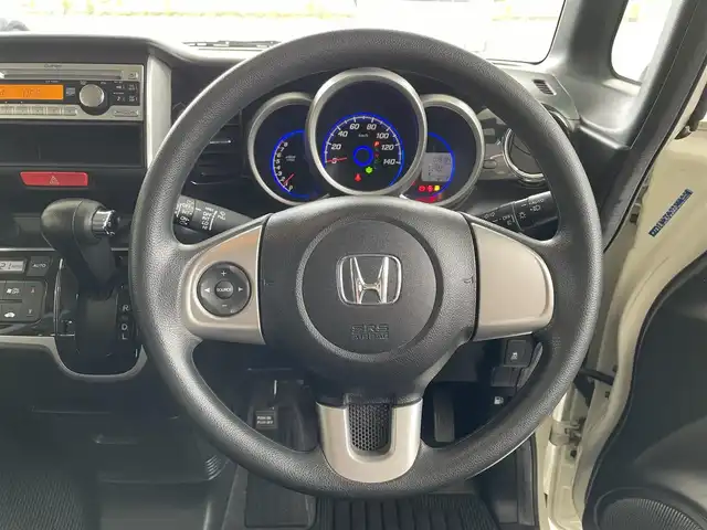 ホンダ Ｎ ＢＯＸ カスタム G Lパッケージ 千葉県 2012(平24)年 2万km プレミアムホワイトパール ワンオーナー/Gathersカーオーディオ/・ラジオ/CD/AUX/アイドリングストップ/横滑り防止装置/パワースライドドア/オートライト/純正フロアマット/プッシュスタート/スマートキー/HIDヘッドライト/純正14インチAW/取扱説明書/保証書/スペアキー