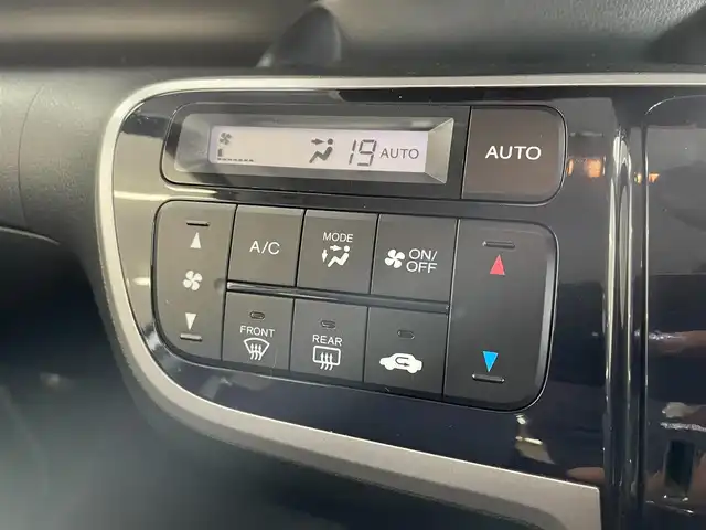 ホンダ Ｎ ＢＯＸ カスタム G Lパッケージ 千葉県 2012(平24)年 2万km プレミアムホワイトパール ワンオーナー/Gathersカーオーディオ/・ラジオ/CD/AUX/アイドリングストップ/横滑り防止装置/パワースライドドア/オートライト/純正フロアマット/プッシュスタート/スマートキー/HIDヘッドライト/純正14インチAW/取扱説明書/保証書/スペアキー