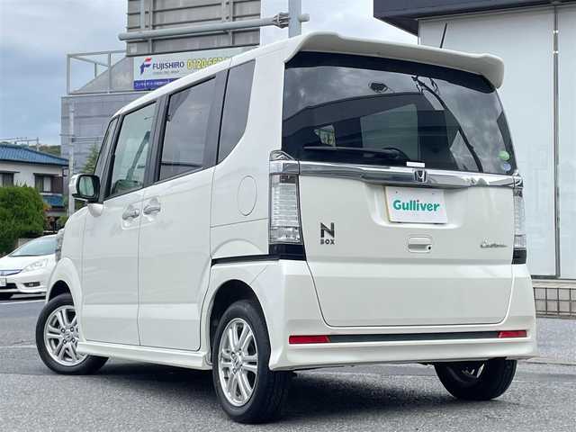 ホンダ Ｎ ＢＯＸ カスタム G Lパッケージ 千葉県 2012(平24)年 2万km プレミアムホワイトパール ワンオーナー/Gathersカーオーディオ/・ラジオ/CD/AUX/アイドリングストップ/横滑り防止装置/パワースライドドア/オートライト/純正フロアマット/プッシュスタート/スマートキー/HIDヘッドライト/純正14インチAW/取扱説明書/保証書/スペアキー