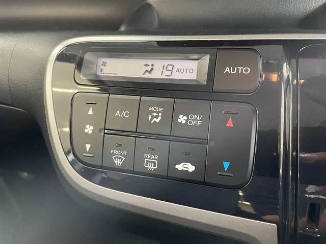 ホンダ Ｎ ＢＯＸ カスタム G Lパッケージ 千葉県 2012(平24)年 2万km プレミアムホワイトパール ワンオーナー/Gathersカーオーディオ/・ラジオ/CD/AUX/アイドリングストップ/横滑り防止装置/パワースライドドア/オートライト/純正フロアマット/プッシュスタート/スマートキー/HIDヘッドライト/純正14インチAW/取扱説明書/保証書/スペアキー