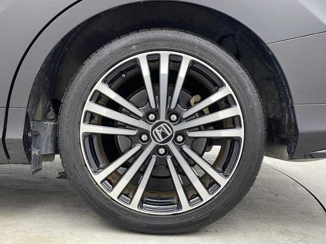 ホンダ オデッセイ アブソルート・EXホンダセンジング 大阪府 2017(平29)年 6.8万km クリスタルブラックパール 純正8インチナビ/【フルセグTV/Bluetooth/CD/DVD/HDMI】/ブラインドスポットインフォメーション/ホンダセンシング/衝突軽減システム/車線逸脱防止機能/先行車発進お知らせ/標識認識機能/アダクティブクルーズコントロール/前後コーナーセンサー/両側パワースライドドア/バックカメラ/パドルシフト/ハーフレザーシート/LEDヘッドライト/ビルトインETC/スマートキー/スペアキー/保証書/取扱説明書/点検記録簿