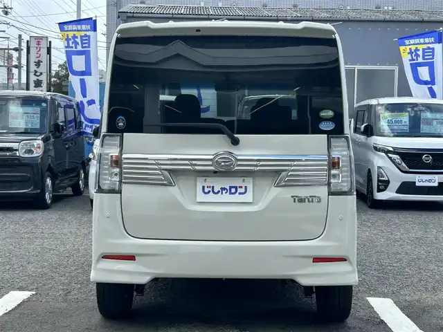 ダイハツ タント カスタム RS トップED SA Ⅲ 京都府 2016(平28)年 9.4万km パールホワイトⅢ (株)IDOMが運営する【じしゃロン伏見店】の自社ローン専用車両になりますこちらは現金またはオートローンご利用時の価格です。自社ローンご希望の方は別途その旨お申付け下さい/プッシュスタート/社外ナビ/バックカメラ/ETC/ハーフレザーシート/ターボ付き/アイドリングストップ/横滑り防止装置/衝突軽減ブレーキ/両側パワースライドドア/純正フロアマット/純正アルミホイール/LEDヘッドライト/電動格納ミラー/ドアバイザー