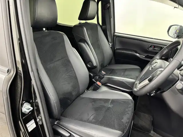 トヨタ ヴォクシー ハイブリッド ZS 煌Ⅲ 福岡県 2021(令3)年 5.5万km イナズマスパーキングブラックガラスフレーク 純正ナビ／フルセグＴＶ　/バックカメラ　/クルーズコントロール　/コーナーセンサー　/衝突軽減ブレーキ　/レーンキープ　/アクセル踏み間違い防止　/両側電動スライドドア　/ハーフレザーシート　/シートヒーター　/ＬＥＤヘッドライト