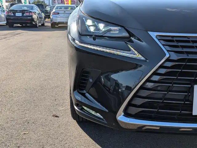 レクサス ＮＸ 300 Iパッケージ 福井県 2018(平30)年 3.9万km グラファイトブラックガラスフレーク 純正10.3インチメモリナビ/フルセグ/BT/CD/DVD/USB/AUX/Miracast/バック・サイドカメラ/衝突被害軽減システム/レーダークルーズコントロール/前後コーナーセンサー/BSM/レーンキープアシスト/横滑り防止装置/盗難防止装置/ビルトインETC2.0/ワイヤレス充電/パワーバックドア/ステアリングヒーター/SOSボタン/前後ドライブレコーダー/TZセーフティレーダー/パワーシート/シートヒーター/シートメモリー/純正フロアマット/パドルシフト/オートホールド/純正18インチAW/LEDヘッドライト/Fフォグ/スマートキー