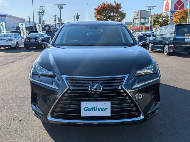 レクサス ＮＸ 300 Iパッケージ 福井県 2018(平30)年 3.9万km グラファイトブラックガラスフレーク 純正10.3インチメモリナビ/フルセグ/BT/CD/DVD/USB/AUX/Miracast/バック・サイドカメラ/衝突被害軽減システム/レーダークルーズコントロール/前後コーナーセンサー/BSM/レーンキープアシスト/横滑り防止装置/盗難防止装置/ビルトインETC2.0/ワイヤレス充電/パワーバックドア/ステアリングヒーター/SOSボタン/前後ドライブレコーダー/TZセーフティレーダー/パワーシート/シートヒーター/シートメモリー/純正フロアマット/パドルシフト/オートホールド/純正18インチAW/LEDヘッドライト/Fフォグ/スマートキー