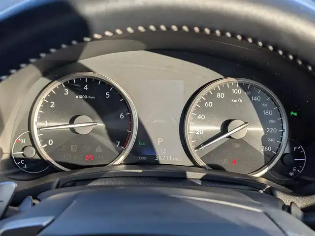 レクサス ＮＸ 300 Iパッケージ 福井県 2018(平30)年 3.9万km グラファイトブラックガラスフレーク 純正10.3インチメモリナビ/フルセグ/BT/CD/DVD/USB/AUX/Miracast/バック・サイドカメラ/衝突被害軽減システム/レーダークルーズコントロール/前後コーナーセンサー/BSM/レーンキープアシスト/横滑り防止装置/盗難防止装置/ビルトインETC2.0/ワイヤレス充電/パワーバックドア/ステアリングヒーター/SOSボタン/前後ドライブレコーダー/TZセーフティレーダー/パワーシート/シートヒーター/シートメモリー/純正フロアマット/パドルシフト/オートホールド/純正18インチAW/LEDヘッドライト/Fフォグ/スマートキー