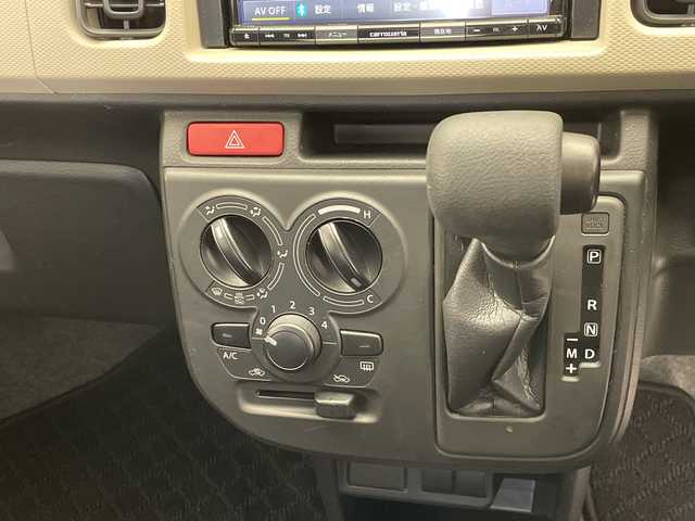 スズキ アルト F 愛知県 2020(令2)年 4.7万km スペリアホワイト SDナビ/Bluetooth/ドライブレコーダー/ドアバイザー/リモコンキー/横滑り防止装置