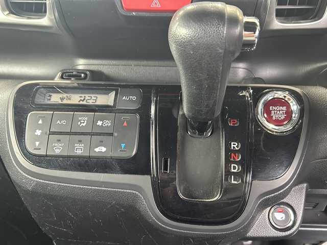 ホンダ Ｎ ＢＯＸ スラッシュ G Aパッケージ 愛知県 2015(平27)年 11.4万km サーフブルー 登録時走行距離113715km/ワンオーナー/メモリナビ/バックカメラ/電格ミラー/ミラーウィンカー/ドアバイザー/プッシュスタート/純正フロアマット/スマートキー/パワーステアリング/オートライト/CDチェンジャー/Bluetooth/保証書/取扱説明書/記録簿