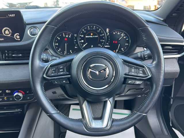 マツダ アテンザ ワゴン XD Lパッケージ 栃木県 2018(平30)年 6.5万km マシーングレープレミアムM 純正SDナビ/・Bluetooth CD DVD/・TV フルセグ/・アラウンドビューモニター/追従式クルーズコントロール/HUD/パドルシフト/レザーシート/パワーシート/シートヒーター/シートクーラー/ドライブレコーダー/ETC/純正19インチアルミホイール/ルーフレール/コーナーセンサー/レーンキープアシスト/LEDヘッドライト/オートライト/衝突被害軽減システム