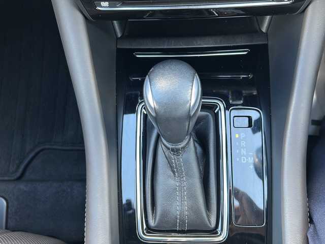 マツダ アテンザ ワゴン XD Lパッケージ 栃木県 2018(平30)年 6.5万km マシーングレープレミアムM 純正SDナビ/・Bluetooth CD DVD/・TV フルセグ/・アラウンドビューモニター/追従式クルーズコントロール/HUD/パドルシフト/レザーシート/パワーシート/シートヒーター/シートクーラー/ドライブレコーダー/ETC/純正19インチアルミホイール/ルーフレール/コーナーセンサー/レーンキープアシスト/LEDヘッドライト/オートライト/衝突被害軽減システム