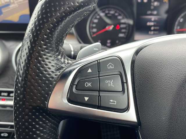 メルセデス・ベンツ Ｃ２００ アバンギャルド AMGライン 島根県 2015(平27)年 9.8万km ダイヤモンドホワイト メーカーナビゲーション/フルセグ BT/ブラインドスポットアシスト/アテンションアシスト/レーンキープアシスト/ブルメスターサウンド/レーダークルーズコントロール/パドルシフト/D席メモリシート/D席パワーシート/D/N席シートシーター/ETC/LEDヘッドライト/AUTOライト/アイドリングストップ/革巻きステアリング/ステアリングリモコン/純正18インチアルミホイール/ISOFIX/スマートキー